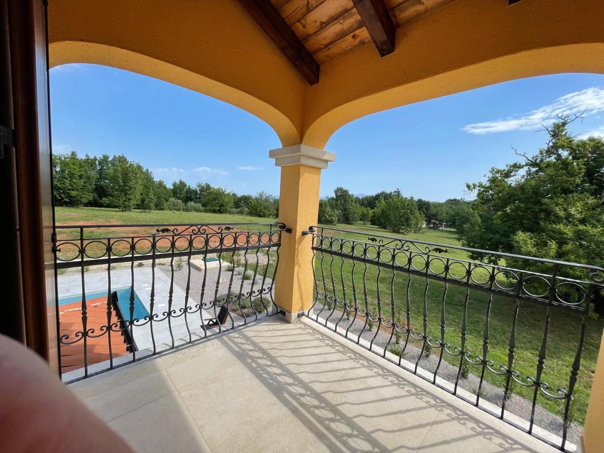 Nedeščina Villa Berto מראה חיצוני תמונה