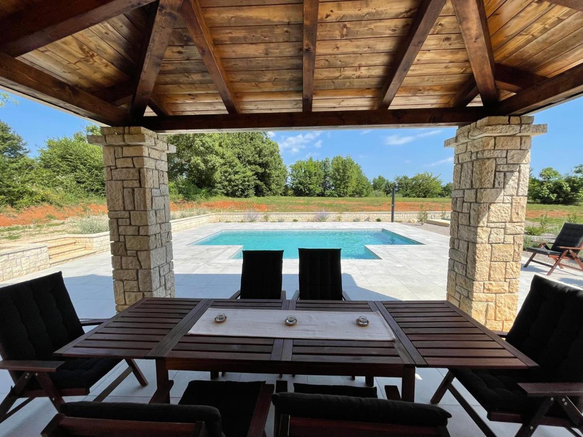 Nedeščina Villa Berto מראה חיצוני תמונה