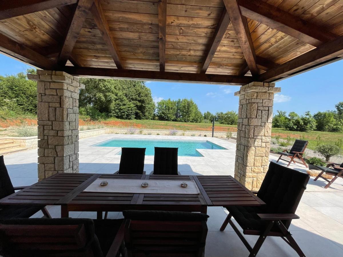 Nedeščina Villa Berto מראה חיצוני תמונה