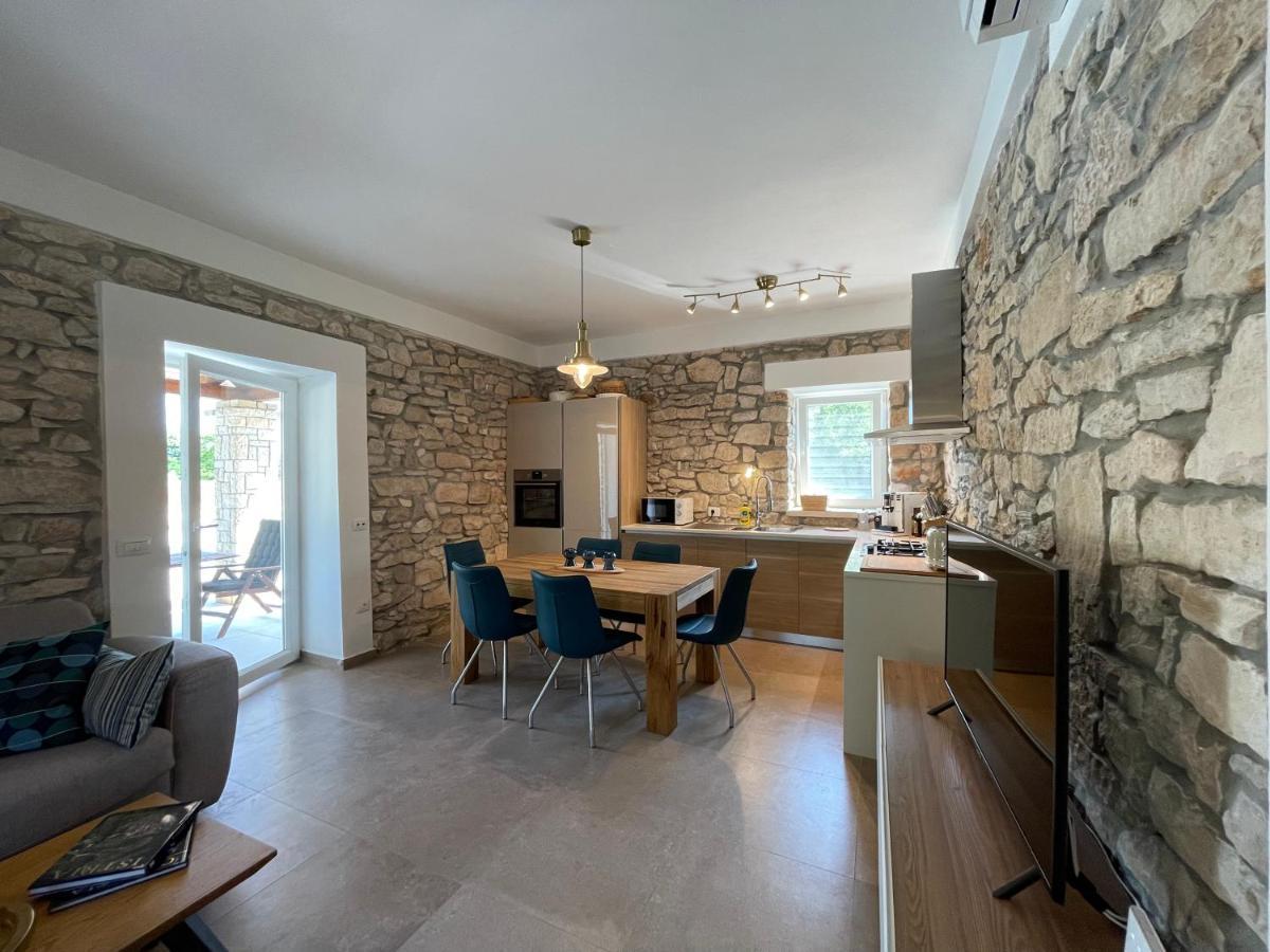 Nedeščina Villa Berto מראה חיצוני תמונה